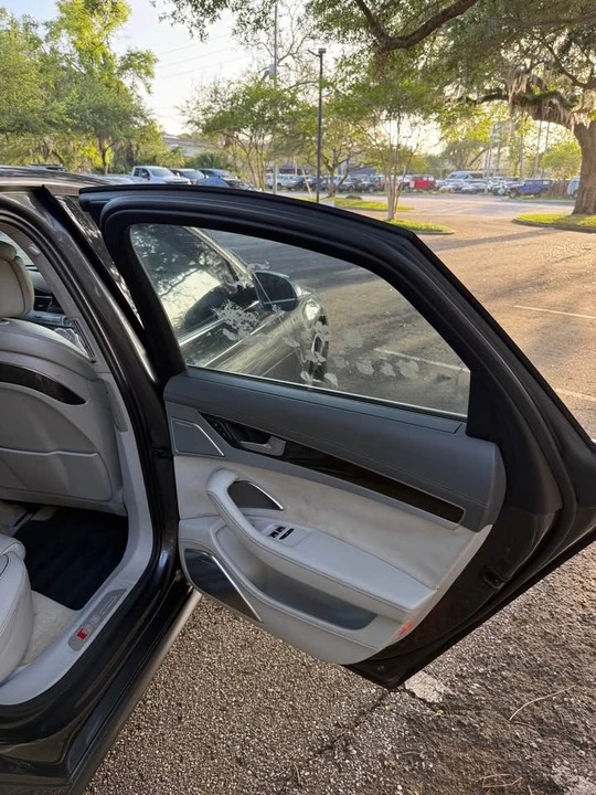 2014 Audi D4 S8 - Image 15 of 19