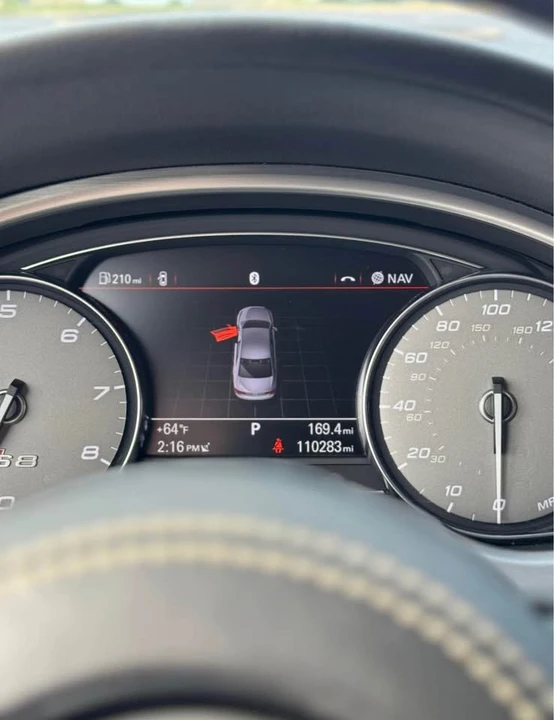 2014 Audi D4 S8 - Image 12 of 19