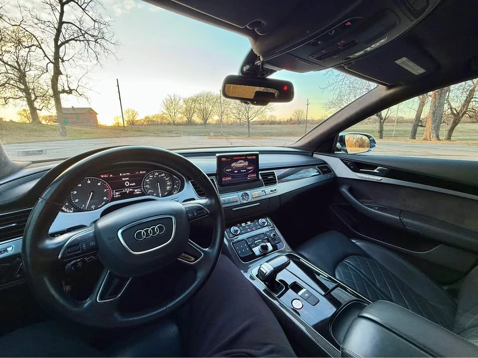 2014 Audi D4 S8 - Image 10 of 19