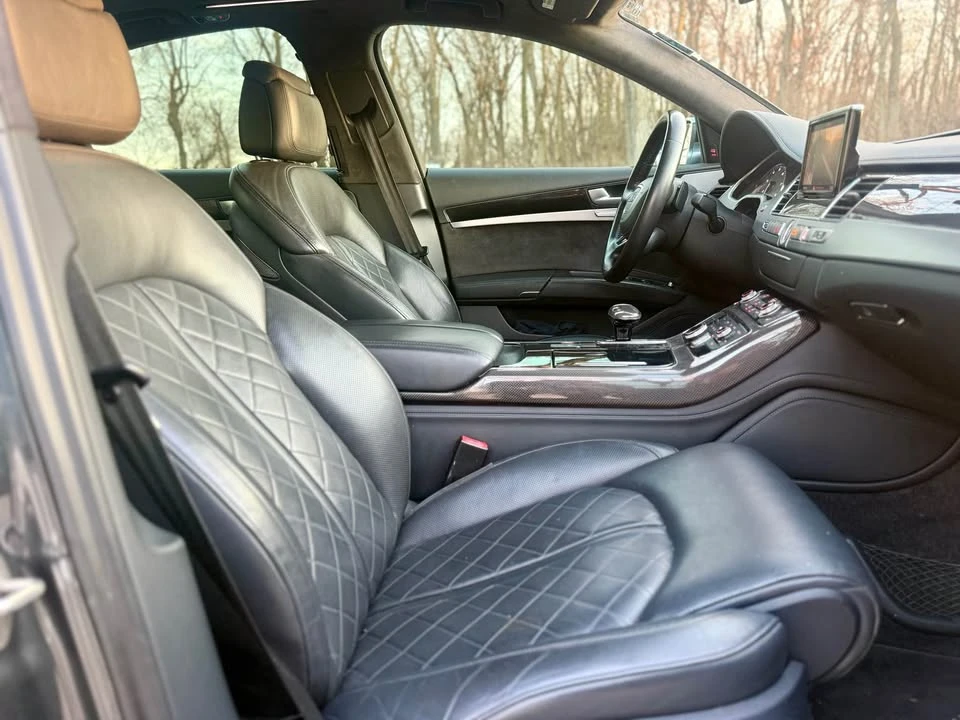 2014 Audi D4 S8 - Image 16 of 19