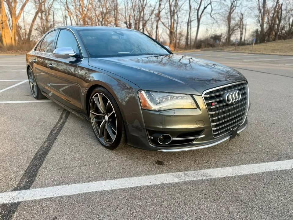 2014 Audi D4 S8 - Image 4 of 19