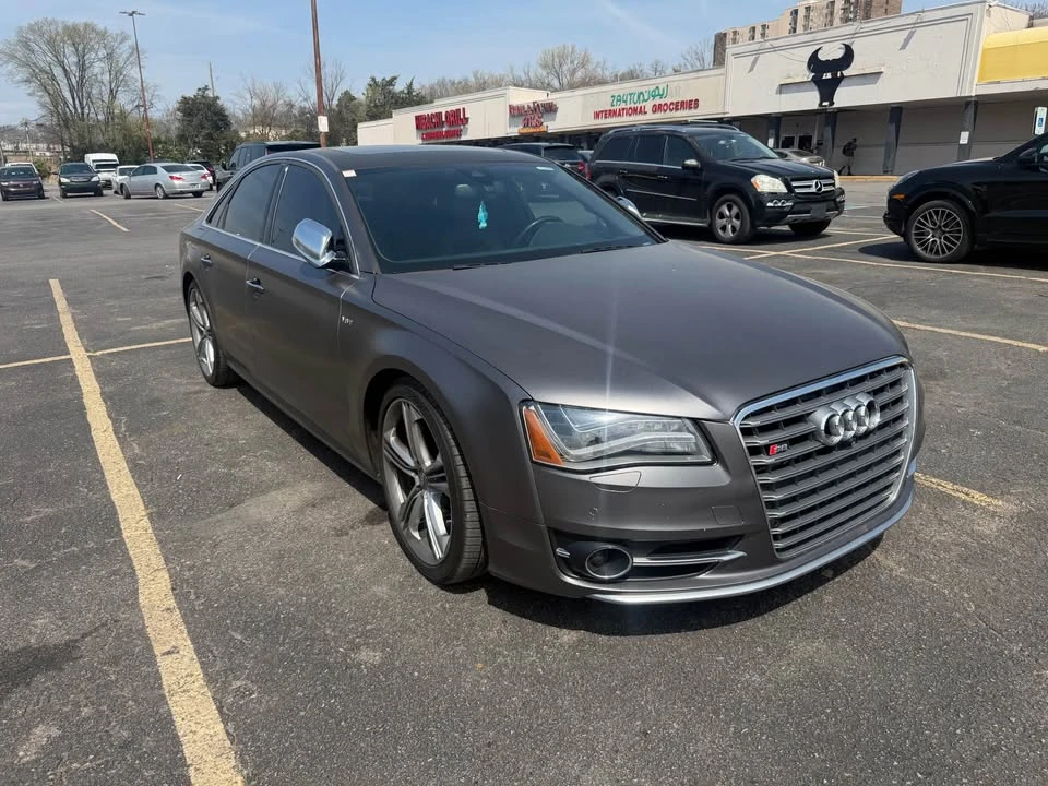 2014 Audi D4 S8 - Image 2 of 5