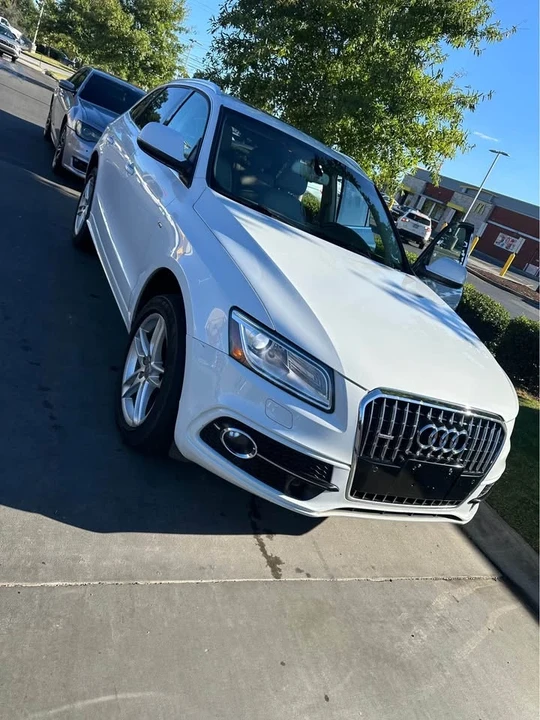 2014 Audi 8R SQ5 - Image 3 of 9