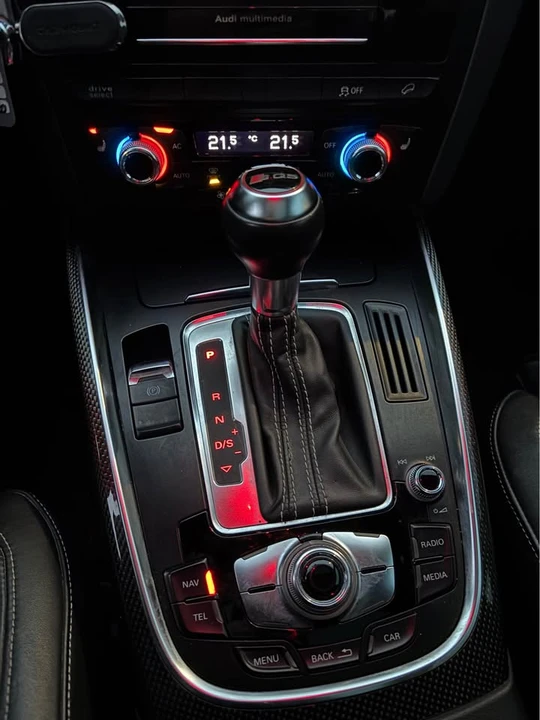 2014 Audi 8R SQ5 - Image 11 of 14
