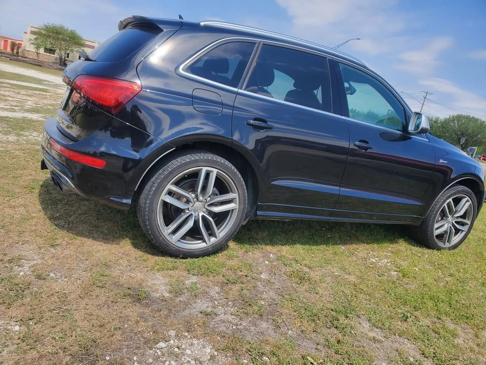 2014 Audi 8R SQ5 - Image 11 of 12