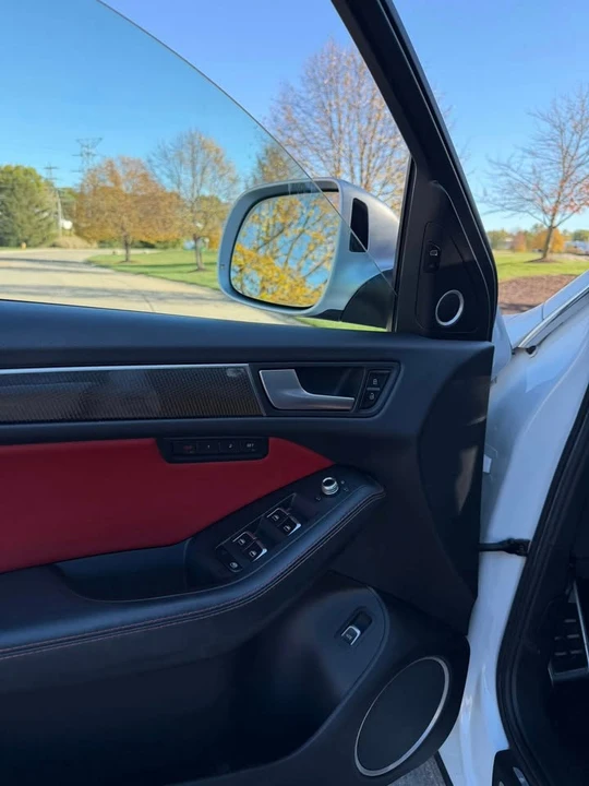 2014 Audi 8R SQ5 - Image 11 of 19