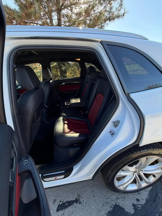 2014 Audi 8R SQ5 - Image 10 of 19