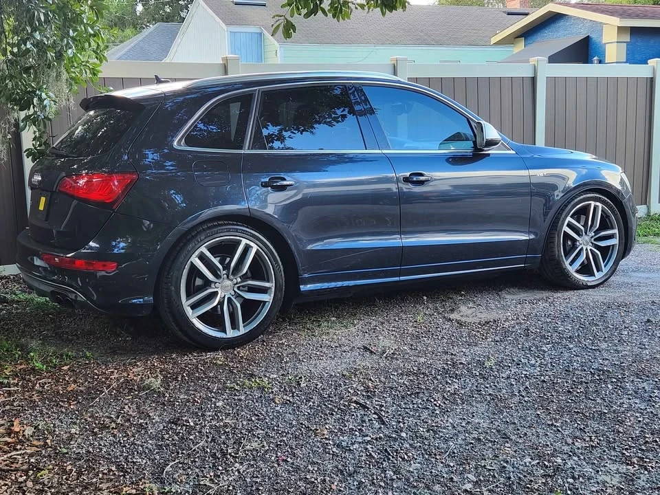 2014 Audi 8R SQ5 - Image 10 of 11