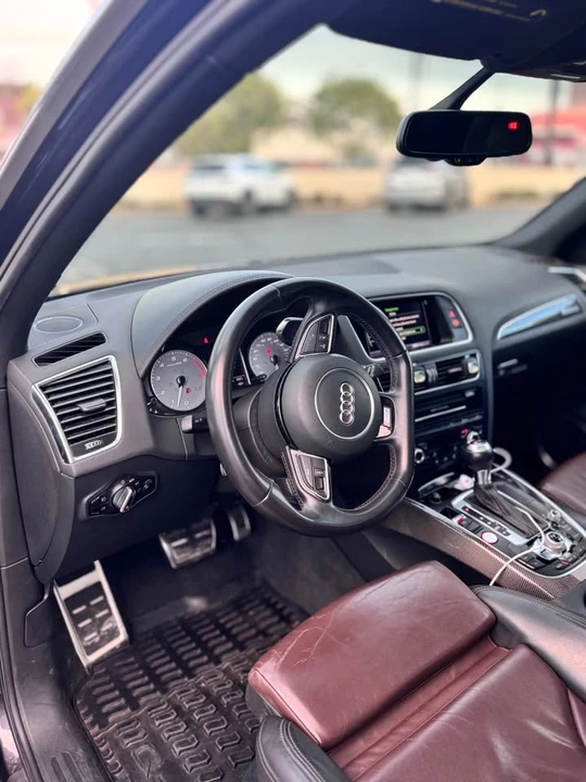 2014 Audi 8R SQ5 - Image 9 of 10