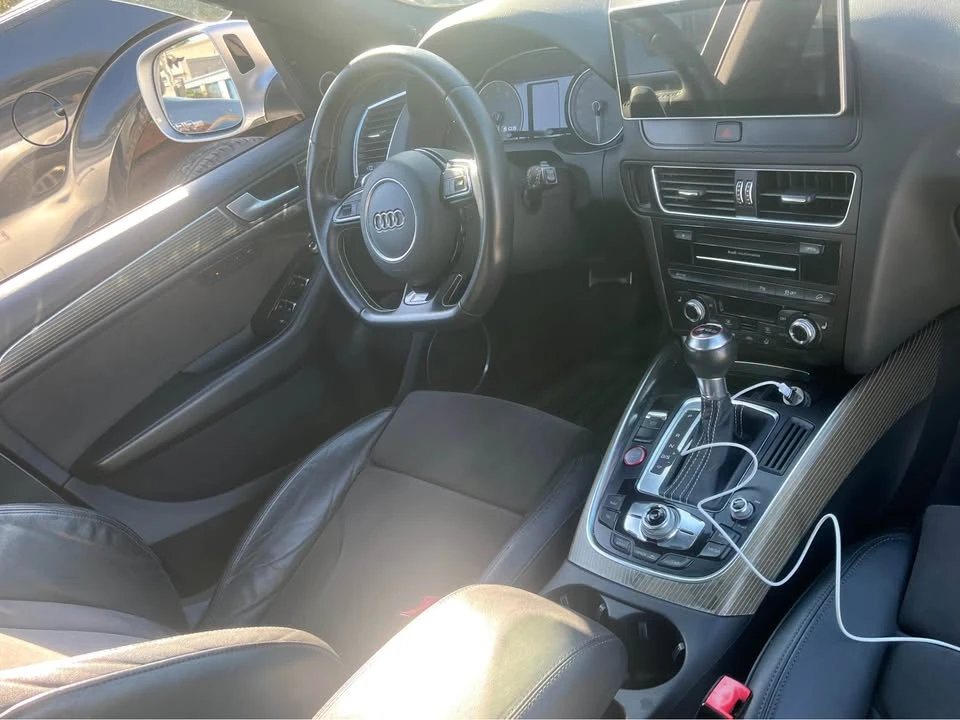 2014 Audi 8R SQ5 - Image 10 of 11