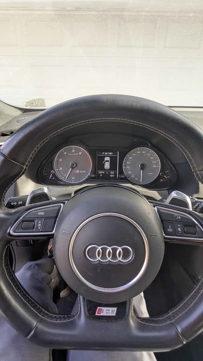 2014 Audi 8R SQ5 - Image 6 of 6