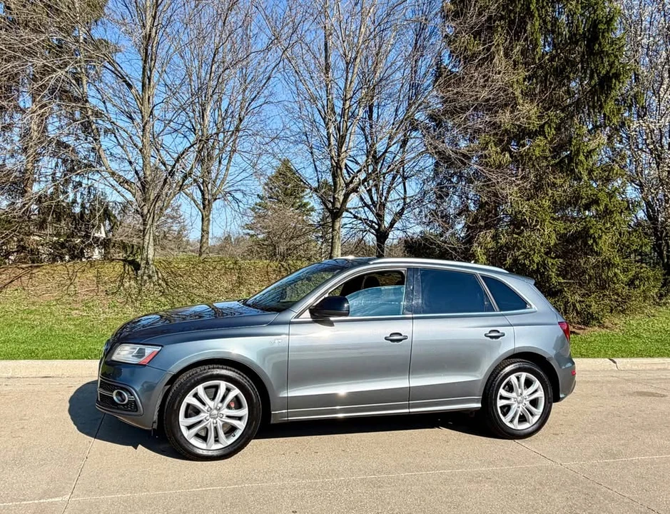 2014 Audi 8R SQ5 - Image 2 of 14