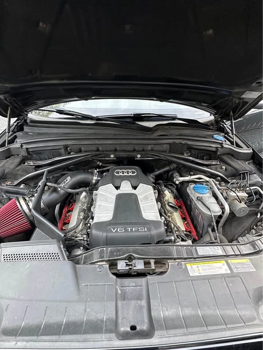 2014 Audi 8R SQ5 - Image 9 of 19
