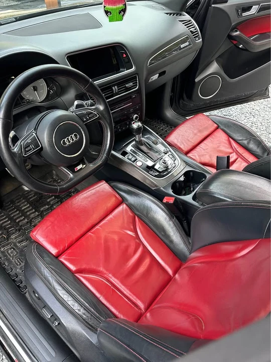 2014 Audi 8R SQ5 - Image 10 of 19
