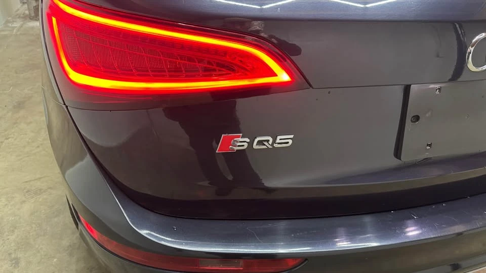 2014 Audi 8R SQ5 - Image 8 of 12