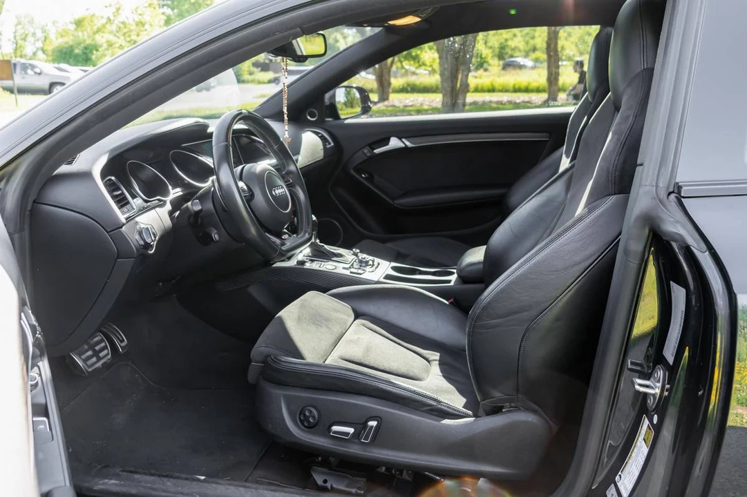 2014 Audi B8 S5 - Image 9 of 24