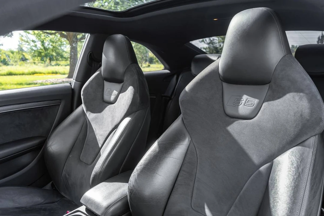 2014 Audi B8 S5 - Image 10 of 24