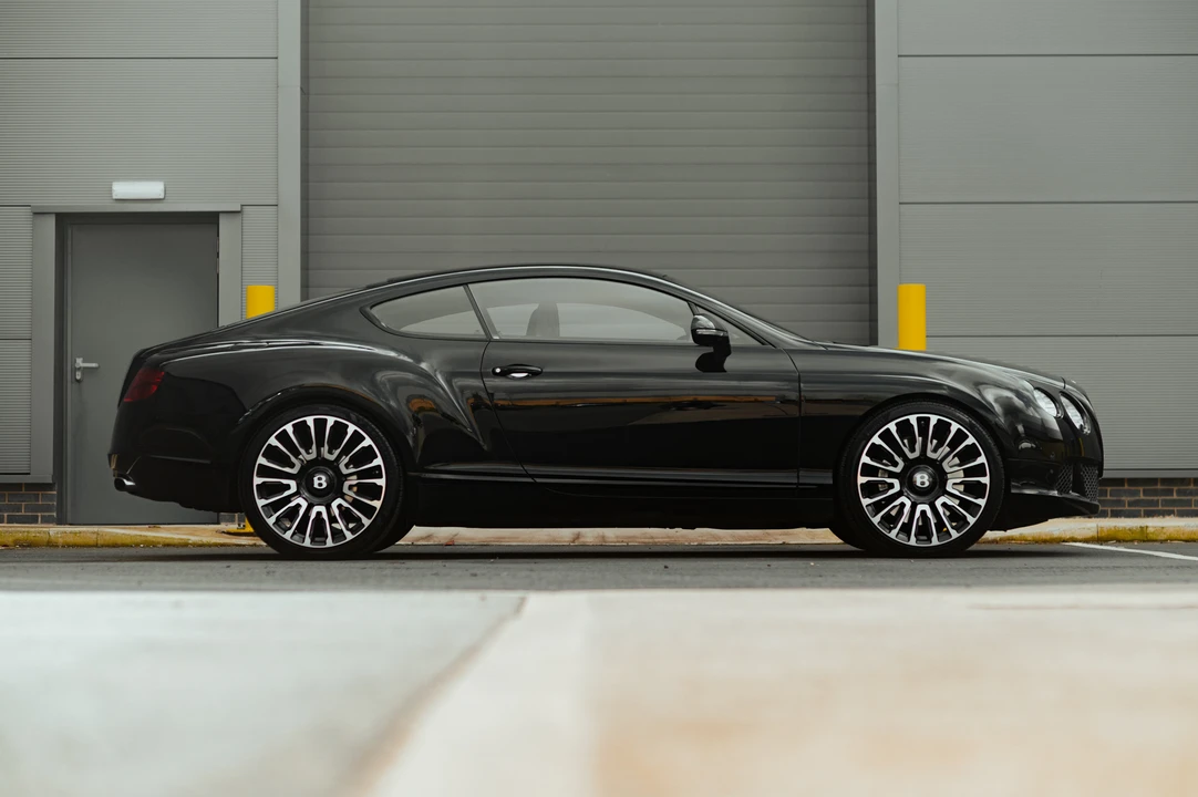 2014 Bentley Continental GT Speed 2nd Gen - Image 9 of 31