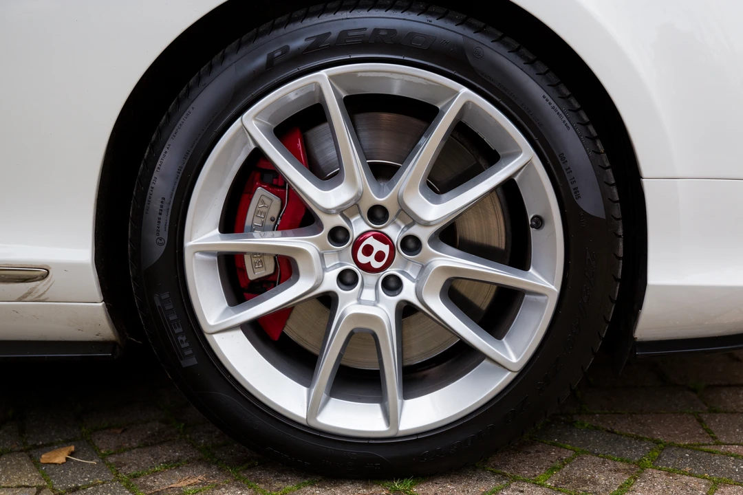 2014 Bentley Continental GT V8 2nd Gen - Image 24 of 31