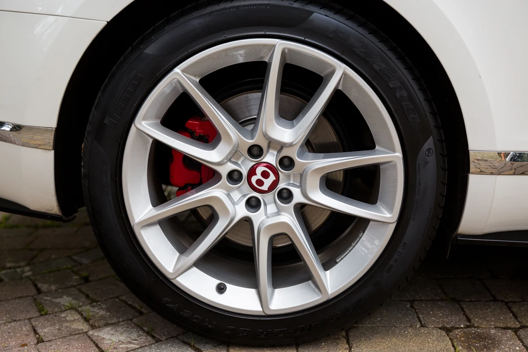 2014 Bentley Continental GT V8 2nd Gen - Image 28 of 31