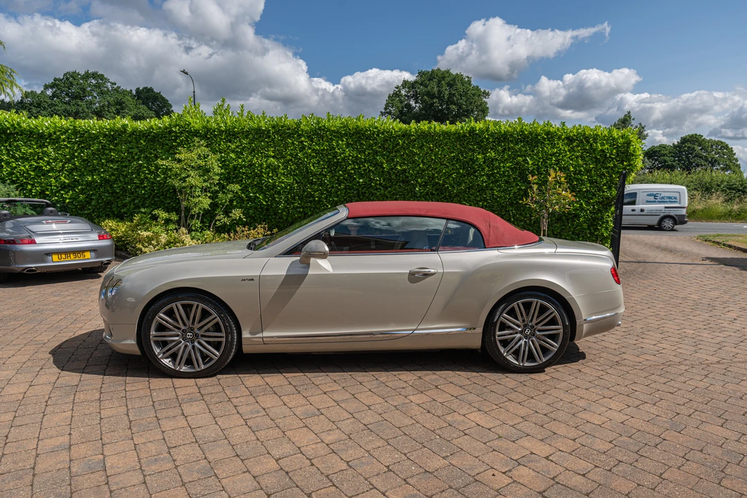 2014 Bentley Continental GTC - Image 13 of 31