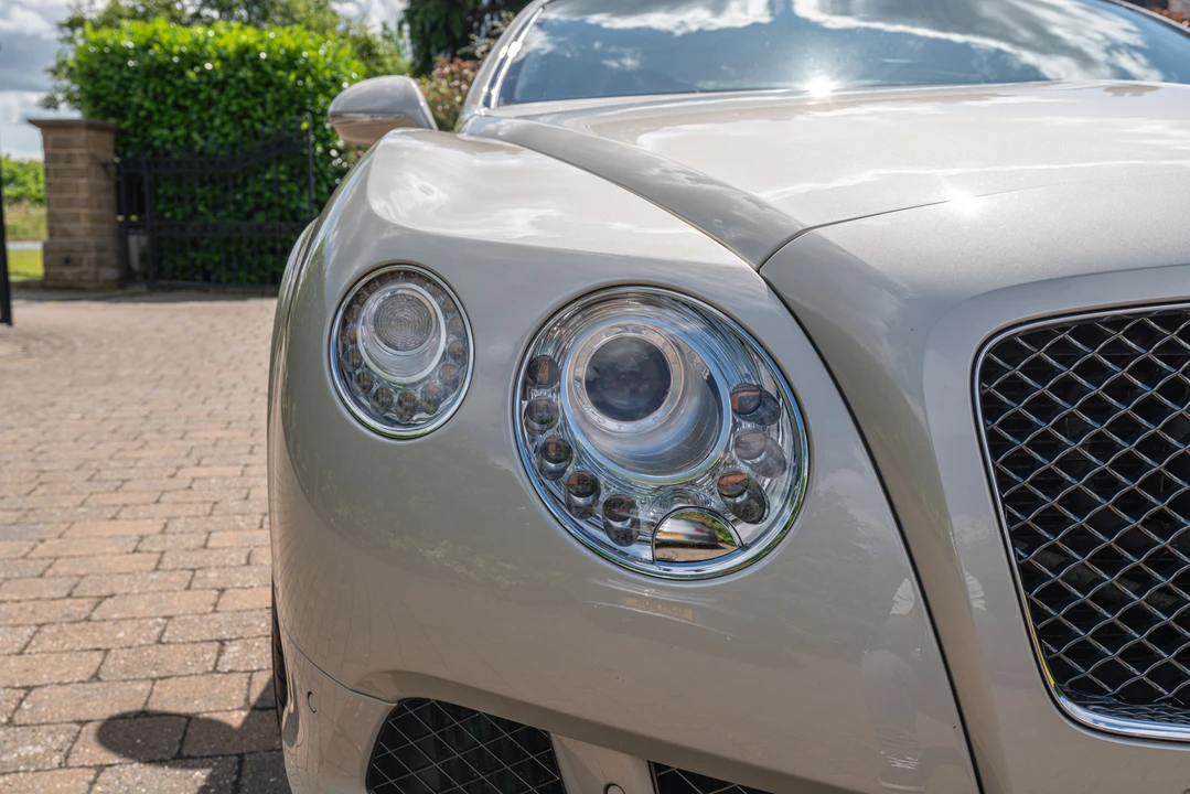 2014 Bentley Continental GTC - Image 24 of 31