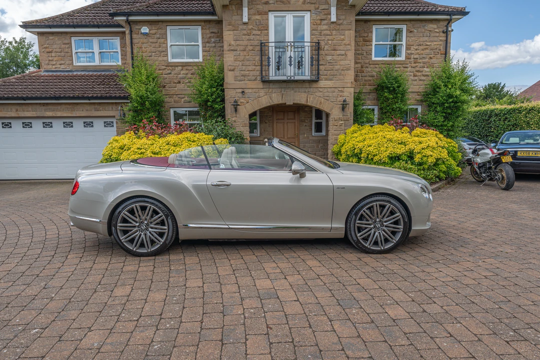 2014 Bentley Continental GTC - Image 9 of 31