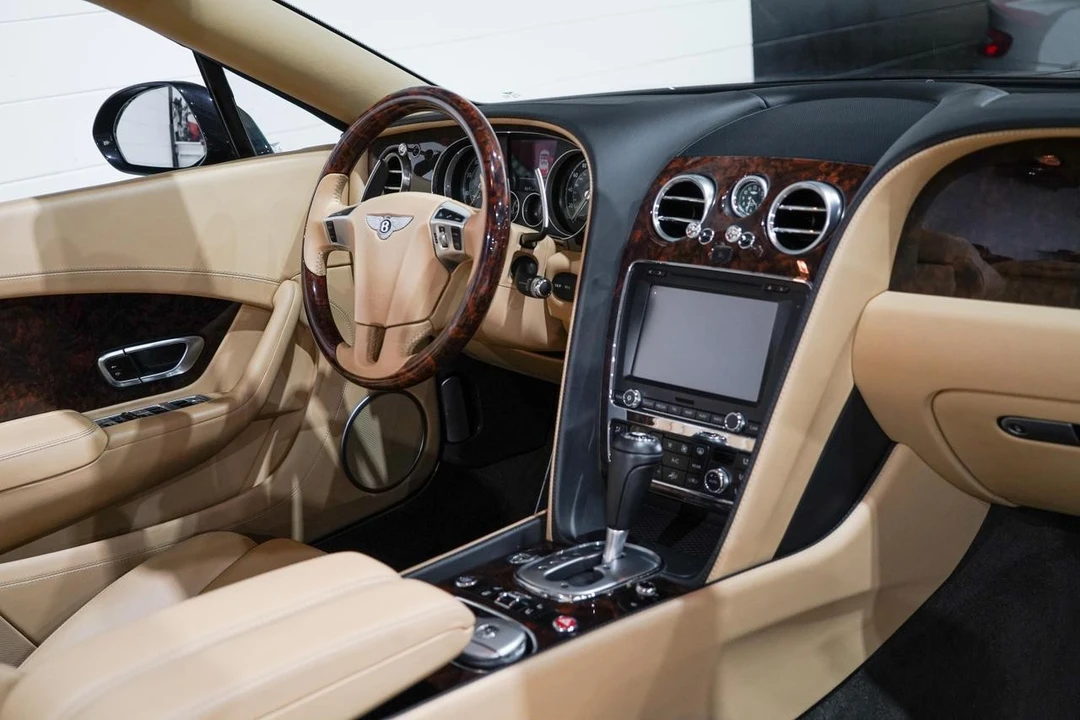 2014 Bentley Continental GTC - Image 17 of 21
