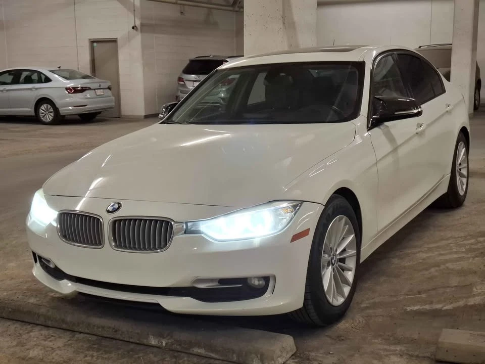 2014 BMW 3 Series - Image 18 of 19
