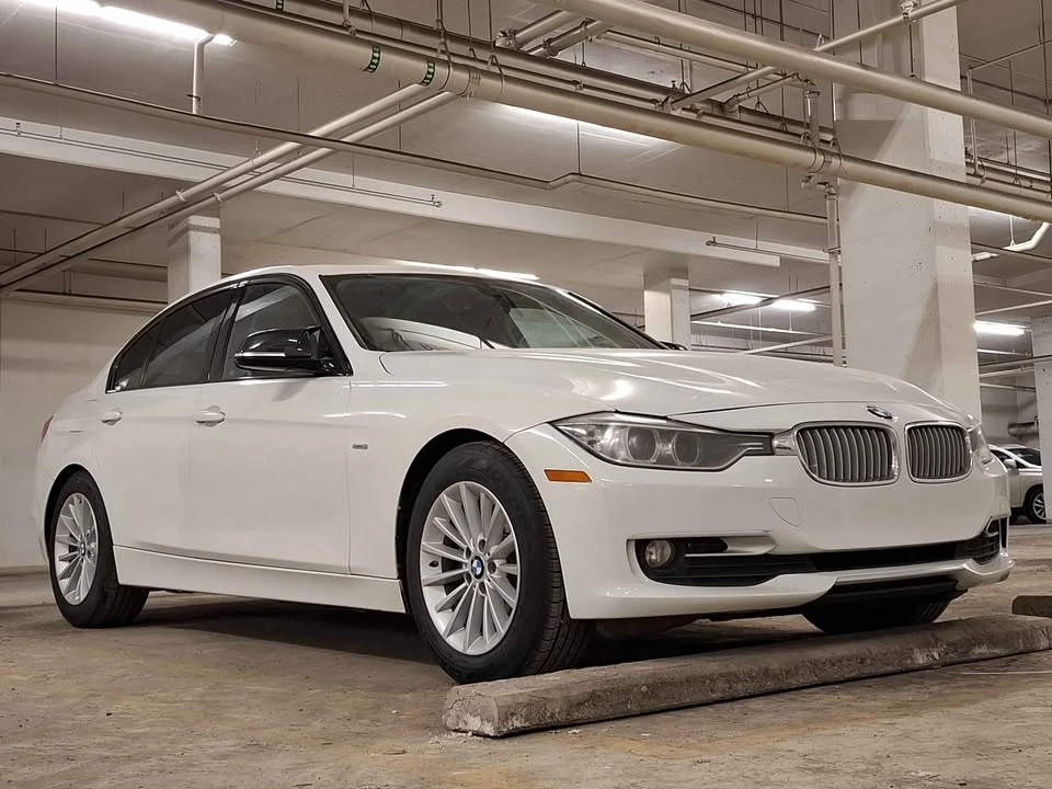 2014 BMW 3 Series - Image 13 of 19