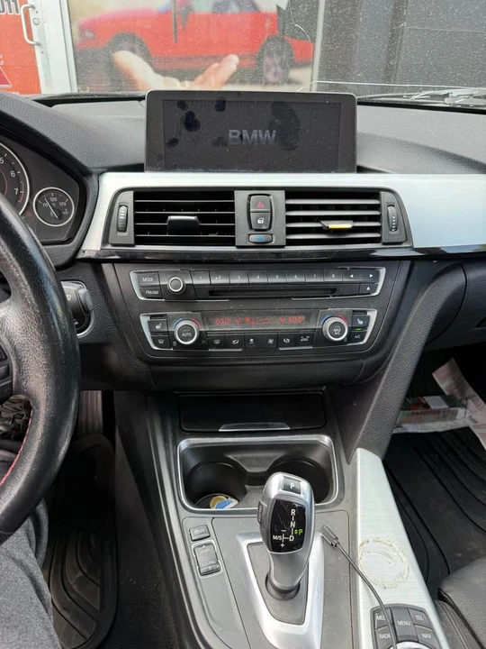 2014 BMW 3 Series - Image 7 of 8