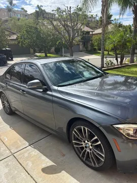 2014 BMW 3 Series 318i Sedan 4D