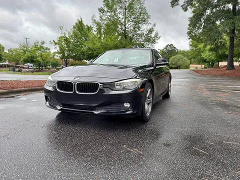 2014 BMW 3 Series 320i Sedan 4D