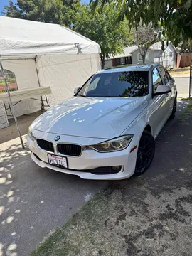 2014 BMW 3 Series 320i Sedan 4D