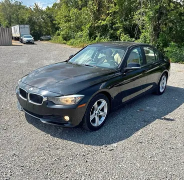 2014 BMW 3 Series 320i Sedan 4D