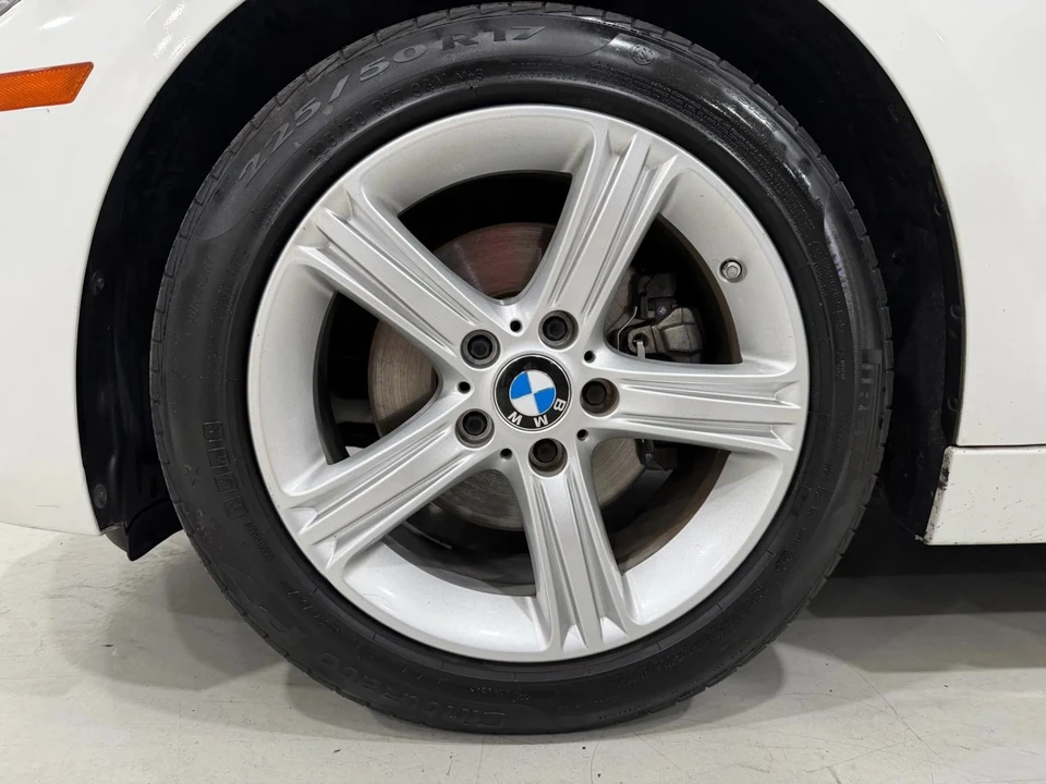 2014 BMW F30 3 Series Sedan - Image 15 of 16