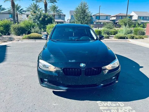 2014 BMW 3 Series 320i xDrive Sedan 4D
