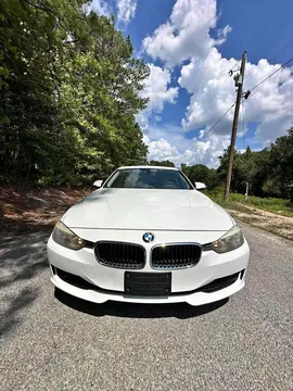 2014 BMW 3 Series 320i xDrive Sedan 4D