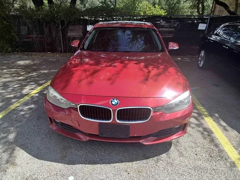 2014 BMW 3 Series 320i xDrive Sedan 4D
