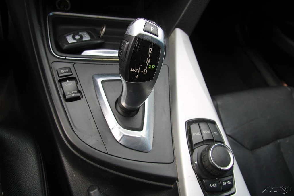 2014 BMW F30 3 Series Sedan - Image 17 of 21