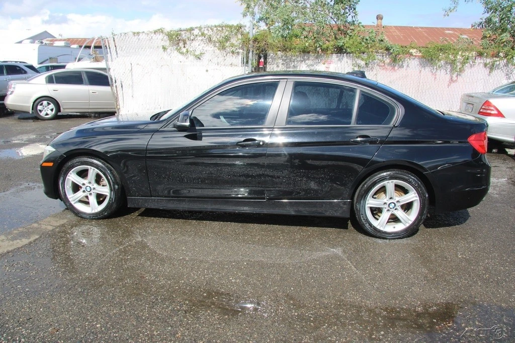 2014 BMW F30 3 Series Sedan - Image 3 of 21
