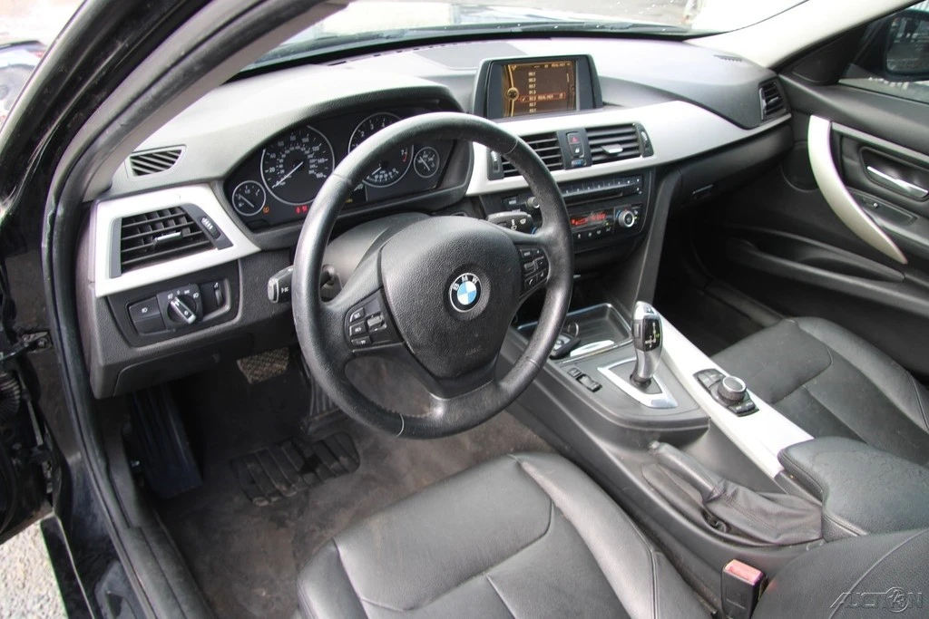 2014 BMW F30 3 Series Sedan - Image 13 of 21