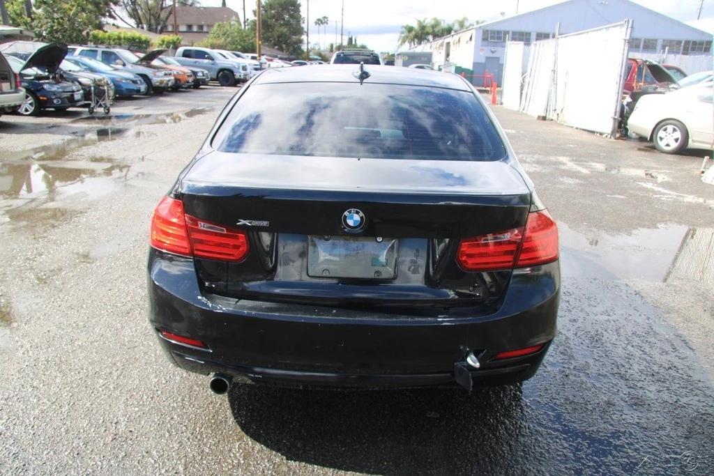 2014 BMW F30 3 Series Sedan - Image 5 of 21