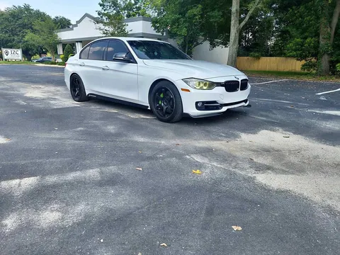2014 BMW 3 Series 325i Sedan 4D