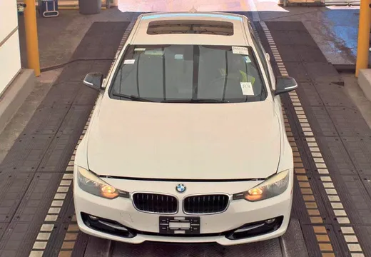 2014 BMW 3 Series 328i Sedan 4D