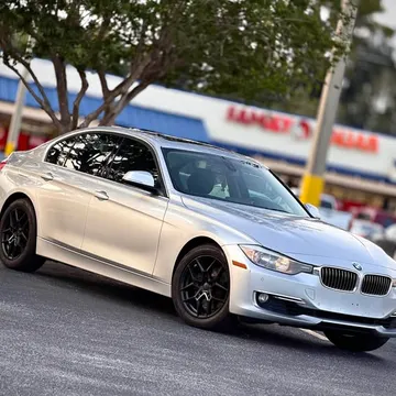 2014 BMW 3 Series 328i Sedan