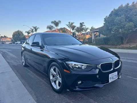 2014 BMW 3 Series 328i Sedan 4D