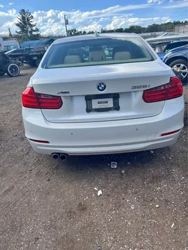 2014 BMW 3 Series 328i Sedan 4D