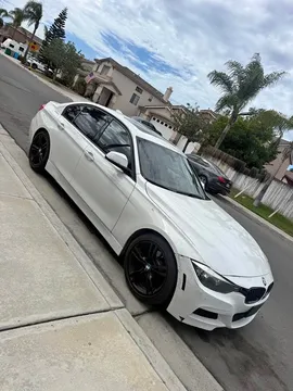 2014 BMW 3 Series 328i Sedan 4D