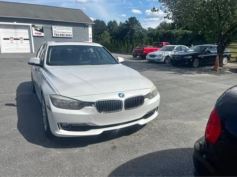 2014 BMW 3 Series 328i Sedan 4D